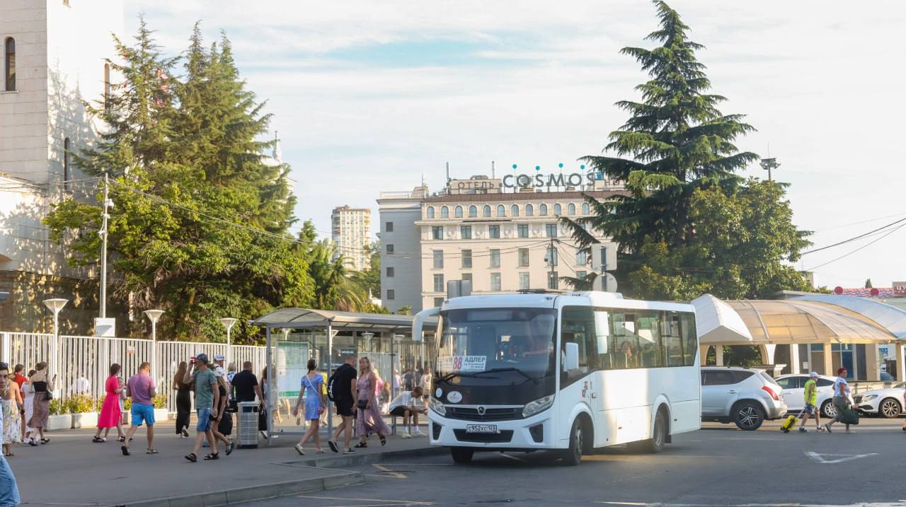 В маршрутках Краснодара установили бесконтактные валидаторы
