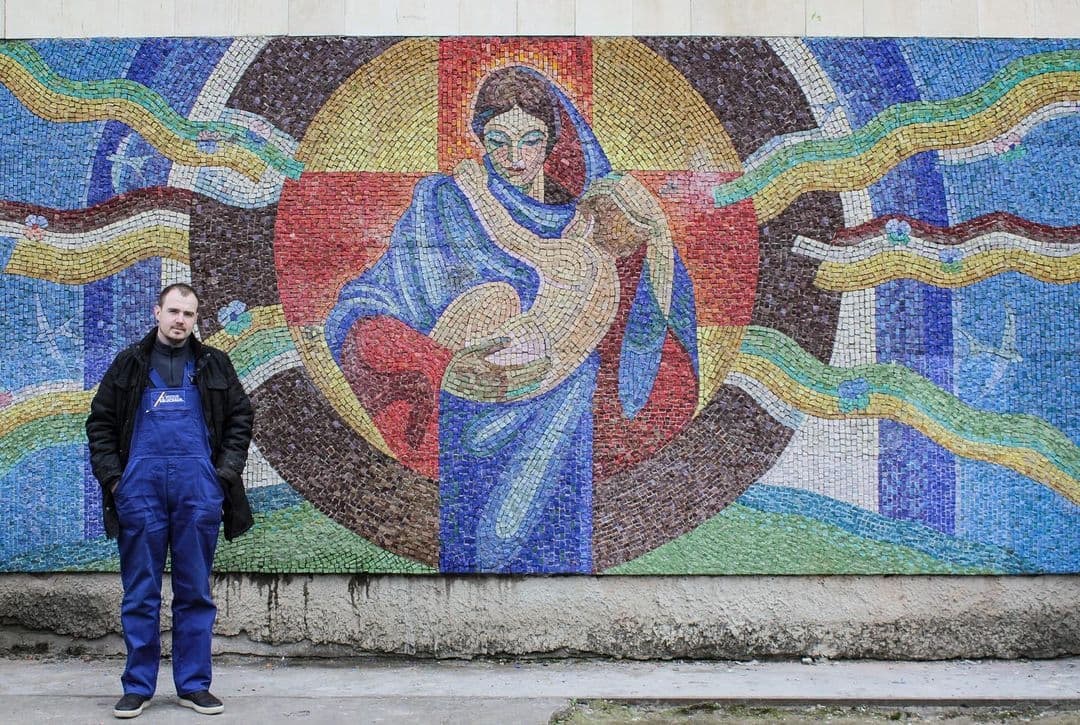В Краснодаре отреставрировали мозаику на фасаде дома по адресу Вишняковой, 53