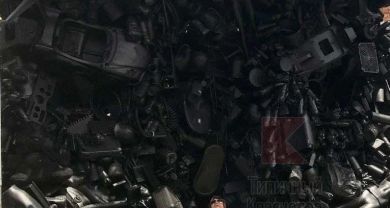 Инсталляция «Волна», собранная из 3-х тонн пластикового мусора, выброшенного Чёрным морем