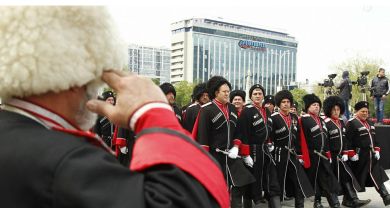 Казаки будут охранять все школы Кубани