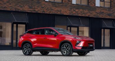 Обзор преимуществ автомобиля OMODA C5 для городской жизни летом
