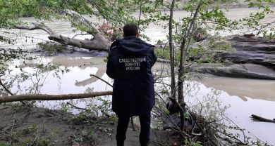 Найдено тело одного из унесенных течением реки Белая мужчин
